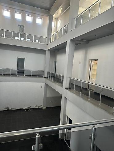 Продажа коммерческой недвижимости: Fatmayı qəsəbəsində, yol kənarında yerləşən 3 mərtəbəli 1000 m² — 9