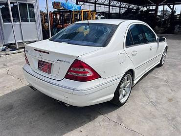 yanase: Сиденья Mercedes-Benz C-Class W203 М113Е5 2005 AMG В роскошном — 10