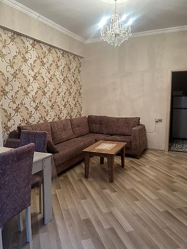 Qonaq otağı dəstləri: Divan — 1