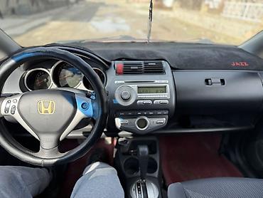 Honda: Honda Jazz: 2005 г., 1.4 л, Вариатор, Бензин, Хэтчбэк — 10