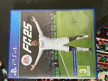 Видео оюндар жана приставкалар: Срончно продоется Игровой комплект PlayStation 4 с игрой EA SPORTS FC — 3