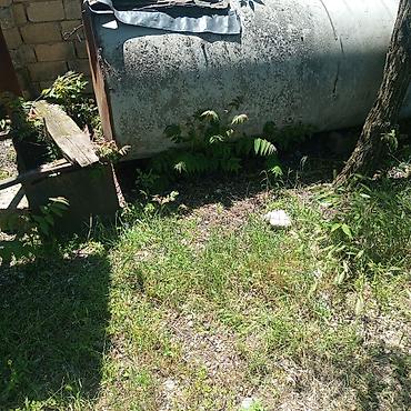 xalca ucuz: Bak, Metal, 3000 l l, İşlənmiş, Ödənişli çatdırılma — 3
