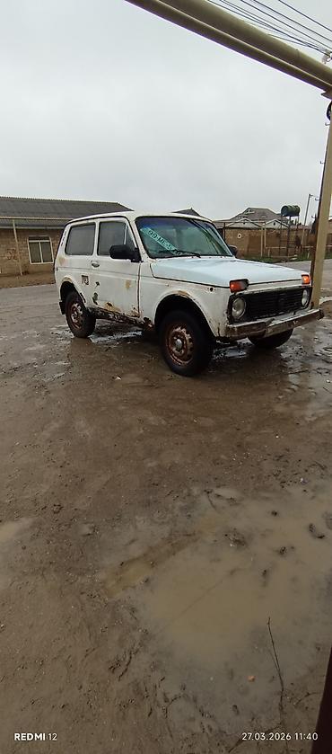 qazel yuk maşın: VAZ (LADA) 4x4 Niva: 1.7 l | 1988 il Ofrouder/SUV — 3