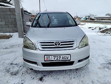 Toyota: Toyota Ipsum: 2003 г., Автомат, Минивэн — 2