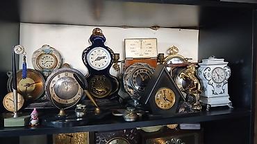 Ev saatları: Divar saatları, Mexaniki, Mayatnik — 11