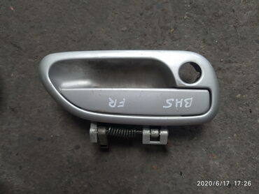 дверные ручки на пассат: Передняя правая дверная ручка Subaru Б/у, Оригинал