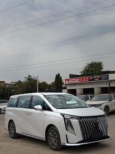 renault master: GAC Trumpchi M8 (Master) — просторный премиальный минивэн Основные — 1