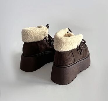 зимный красофка: Батинкелер, 37, Fashion, Жаңы, түсү - Күрөң