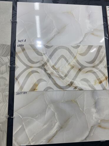 Керамическая плитка: **🔥 ПРОДАМ КАФЕЛЬ ОТ 550 сом/м²!** **✔ В НАЛИЧИИ:** ▫️ **120х60 — 16