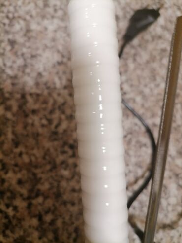 Figaro za kosu: Figaro - grejni deo je keramika. Ima oslonac, sa štipaljkom. Pogodna na lalafo.rs — 5 Figaro za kosu: Figaro - grejni deo je keramika. Ima oslonac, sa štipaljkom. Pogodna — 5