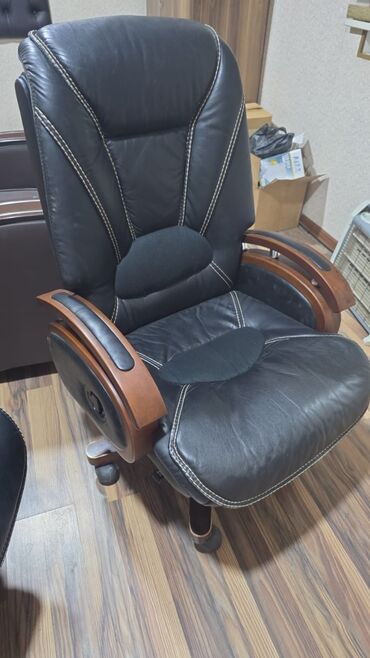 Ofis və oyun kresloları: Dəri Kreslo 220₼ yenidir demək olarki
Unvan xırdalan

8061 zeyno♥️