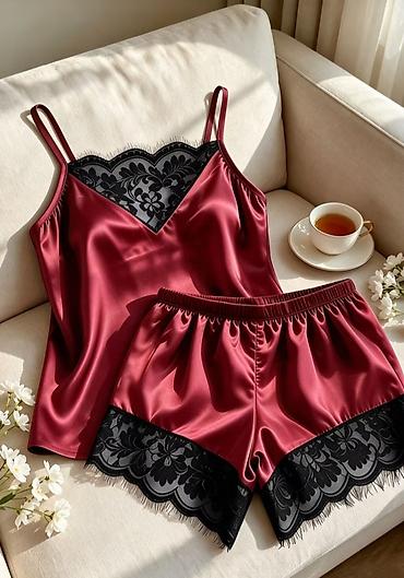 sat versace: Dvodelni satenski komplet za spavanje – vel. M. bordo sa crnom čipkom — 1