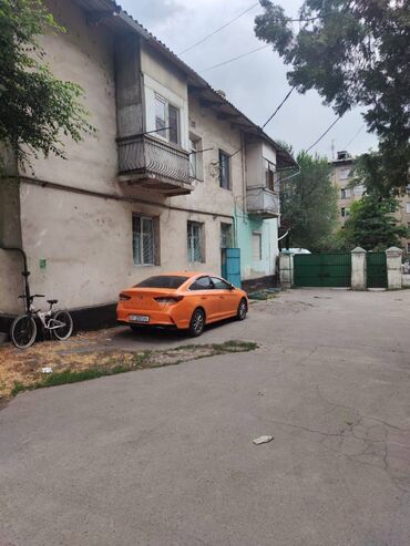 Продажа квартир: 2 комнаты, 43 м², Сталинка, 1 этаж, Косметический ремонт
