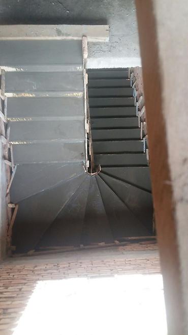 Лестницы и комплектующие: Монолитная лестница из бетона, предназначенная для установки в — 5