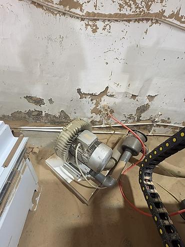 mdf panel: CNC frezə dəzgahı – vakuumlu stol və talaşsorma sistemi ilə Uzeri — 2
