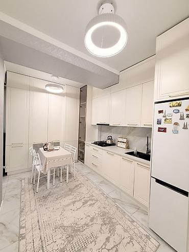 рядом квартира: 2 комнаты, 60 м², Джал-15 Элитка, 4 этаж, Дизайнерский ремонт — 2