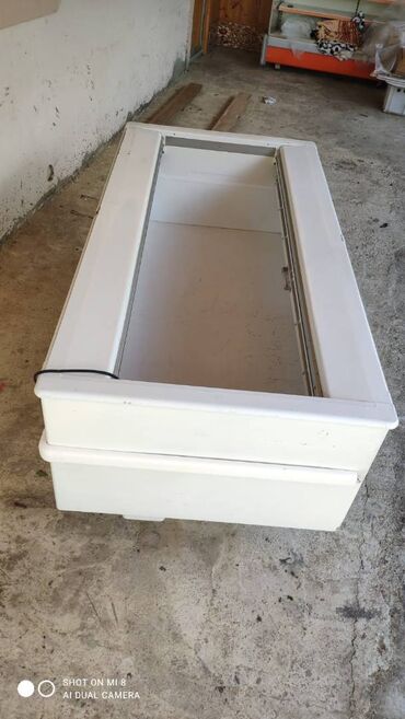 Digər məişət texnikası: Titan firmasinin soyuducularidir. Tam işlək vəziyyətdədir. Real alıcı — 10