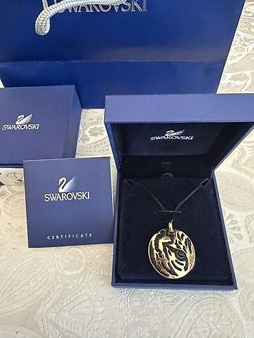 Şəxsi əşyalar: Swarovski boyunbağı dəsti - Brend: Swarovski - Komlekt: hədiyyə — 2