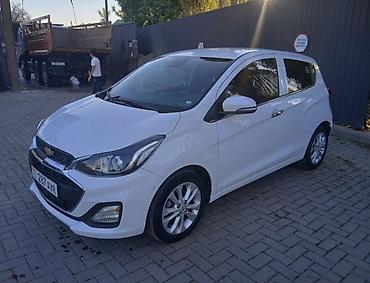 580: Chevrolet Spark: 2020 г., 1 л, Вариатор, Бензин, Хэтчбэк — 2