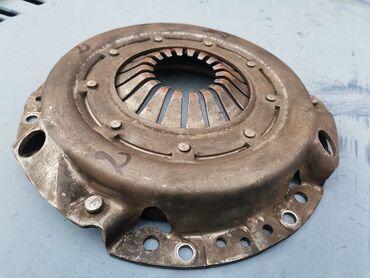 Auto delovi: Korpa kvačila Lada Karavan, Lada Niva 1.6 i stariji modeli Lada broj — 4