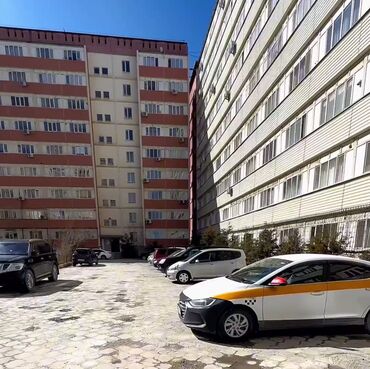 квартиры город токмок: 2 комнаты, 67 м², 106 серия улучшенная, 3 этаж, Косметический ремонт