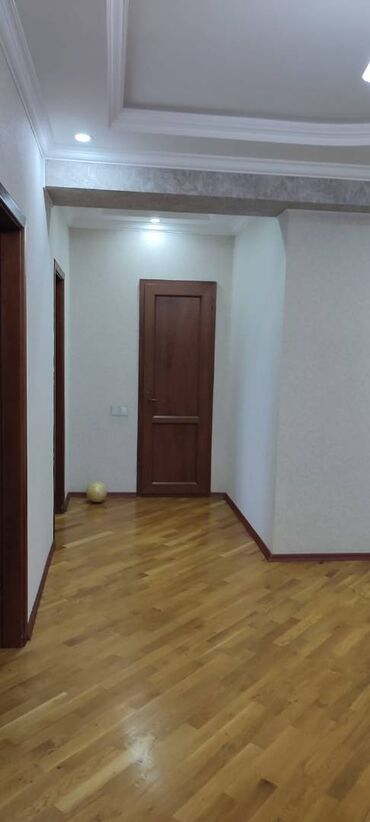 Yeni tikili: 3 otaqlı, Yeni tikili, 110 kv. m — 7