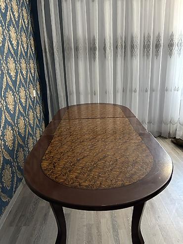 Mebel: 6 ədəd stuldu və stoluda var çox əla haldadı sadəcə ev dəyişildiyi — 6
