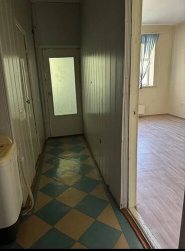 Продажа домов: 1 комната, 35 м², Индивидуалка, 2 этаж, Косметический ремонт