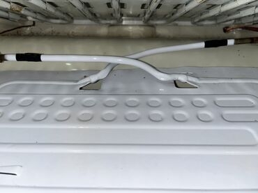 Soyuducular: İşlənmiş 2 qapılı Indesit Soyuducu Satılır, rəng - Ağ — 9