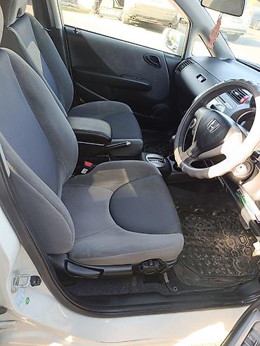 honda git: Honda Fit: 2004 г., 1.3 л, Вариатор, Бензин, Хэтчбэк — 6