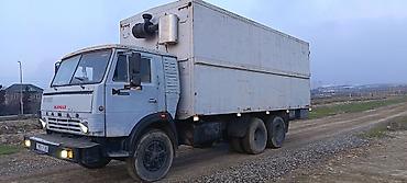 kamaz kabini: KAMAZ yük maşını – iri həcmli qapalı konteynerli - Marka/model: KAMAZ — 1