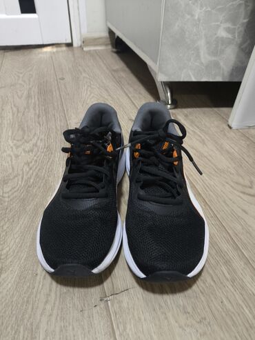джордан 5: Puma оригинал в хорошем состоянии унисекс,окончательная цена 1400