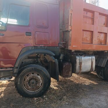 Грузовики: Грузовик, Howo, Стандарт, Б/у — 13