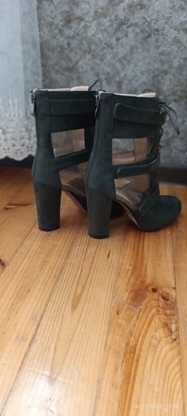 Çəkmələr: Ölçü: 39, rəng - Yaşıl, İşlənmiş -da lalafo.az — 3 Çəkmələr: Ölçü: 39, rəng - Yaşıl, İşlənmiş — 3