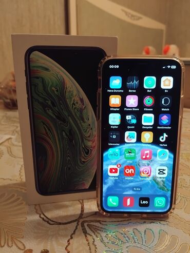 Apple iPhone: IPhone X, 64 GB, Qara