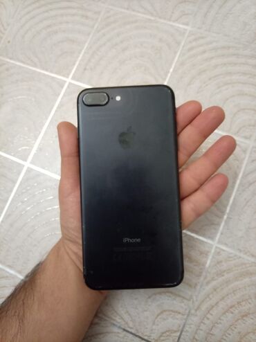 Apple iPhone: IPhone 7 Plus — 2