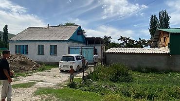 Продажа коттеджей и домов: 5 комнат, 100 м², 21 соток, Ак-Суу, Собственник — 9