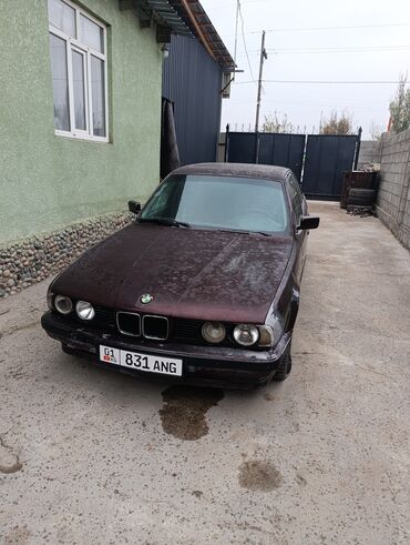 кресло бмв: BMW 5 series: 1992 г., 2 л, Механика, Бензин, Седан