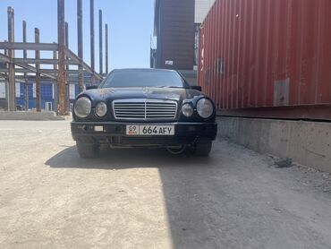 Mercedes-Benz: Mercedes-Benz E-Class: 1996 г., 3.2 л, Механика, Бензин, Седан