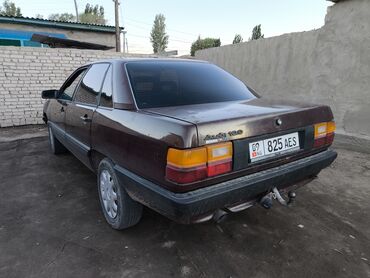 ауди 2004: Audi 100: 1983 г., 1.8 л, Механика, Бензин, Седан