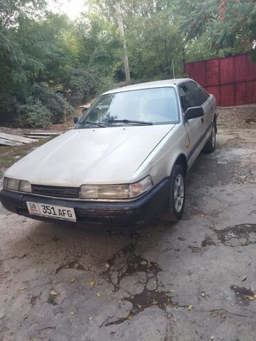 Mazda: Mazda 626: 1989 г., 2.2 л, Механика, Бензин