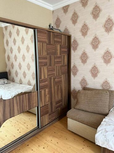 Uzunmüddətli kirayə evlər: 120 kv. m, 4 otaqlı, Qaz, Kanalizasiya -da lalafo.az — 6 Uzunmüddətli kirayə evlər: 120 kv. m, 4 otaqlı, Qaz, Kanalizasiya — 6