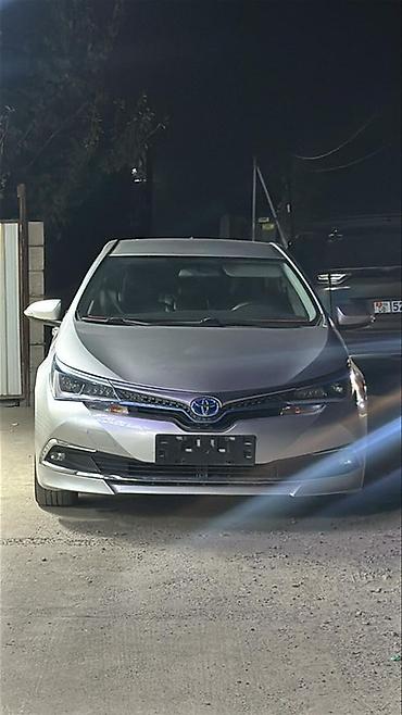 coroll: Toyota Corolla: 2019 г., 1.8 л, Автомат, Гибрид, Седан — 3