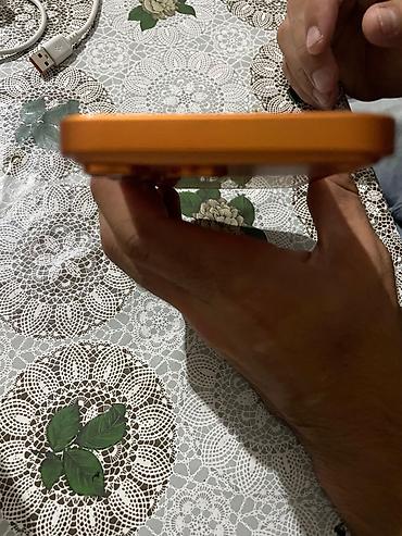 dubayda iphone 17 pro qiymeti: IPhone 17 — 9