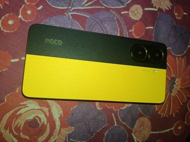 кербен телефон: Poco X7 Pro, Колдонулган, 256 ГБ, түсү - Сары, 2 SIM