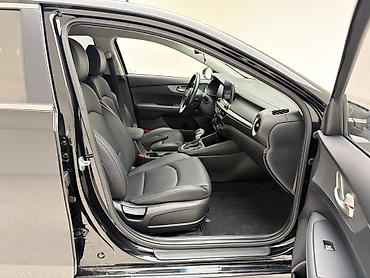 Kia: Kia K3: 2019 г., 1.6 л, Вариатор, Бензин, Седан — 2