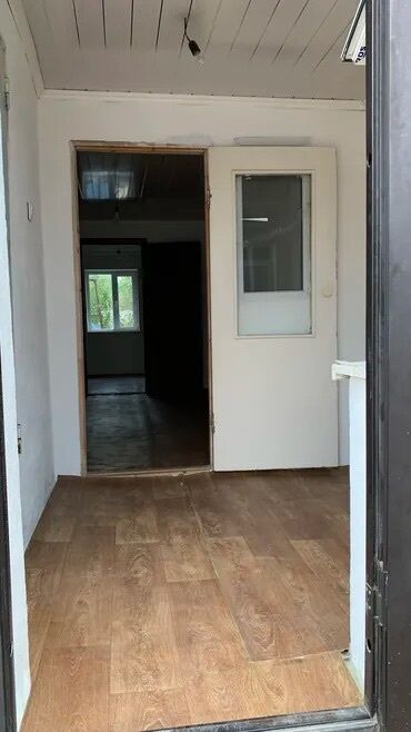 Долгосрочная аренда домов: 45 м², 2 комнаты, Утепленный, Бронированные двери, Подвал, погреб