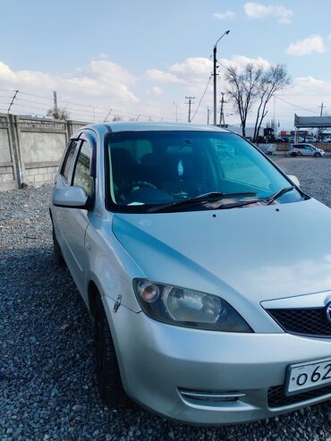 Транспорт: Mazda Demio: 2004 г., 1.3 л, Автомат, Бензин, Хэтчбэк