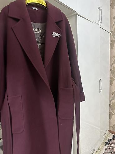 деловое: Бордовое женское пальто Seabilo (Istanbul) - Фасон: прямое, без — 1