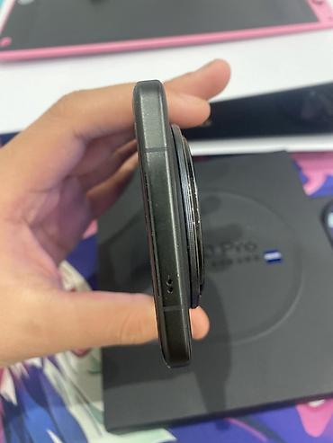 Vivo: Vivo X200 Pro, Б/у, 256 ГБ, цвет - Черный, 2 SIM — 10